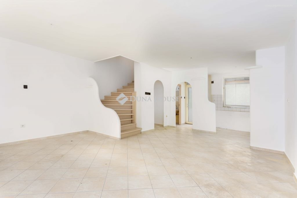5 bed · 117m² · Családi ház · 59.900.000 ft