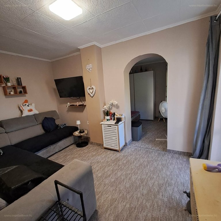 4 bed · 80m² · Családi ház · 37.900.000 ft