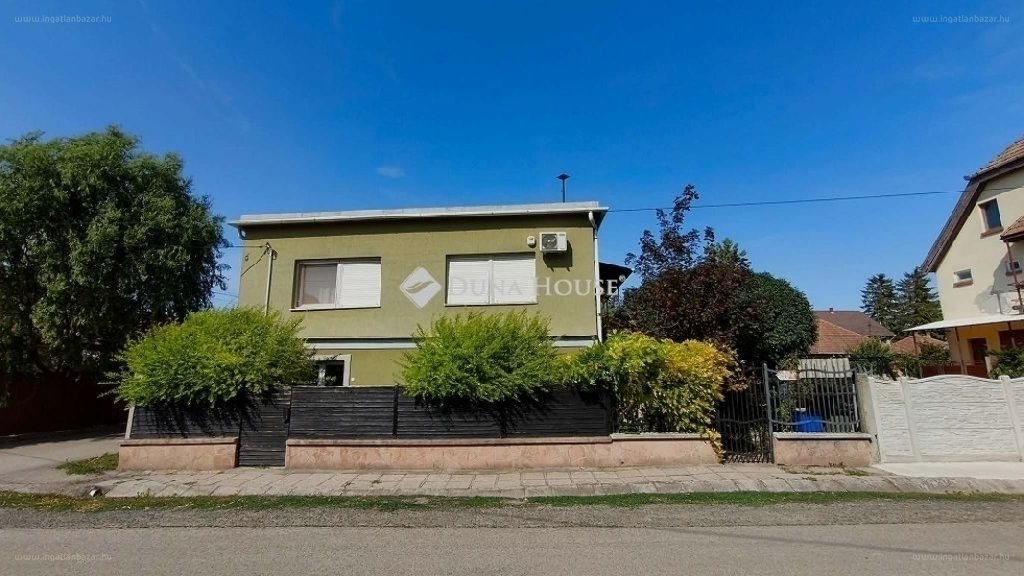 Ház · 5 hálószoba · 207 m² · 65.000.000 Ft