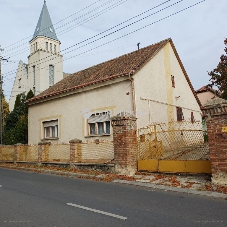 3 bed · 100m² · Családi ház · 36.000.000 ft