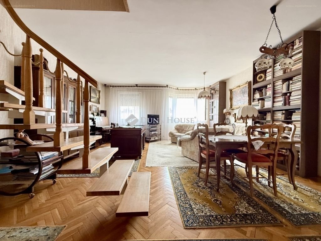 Lakás · 4 hálószoba · 93 m² · 72.900.000 Ft