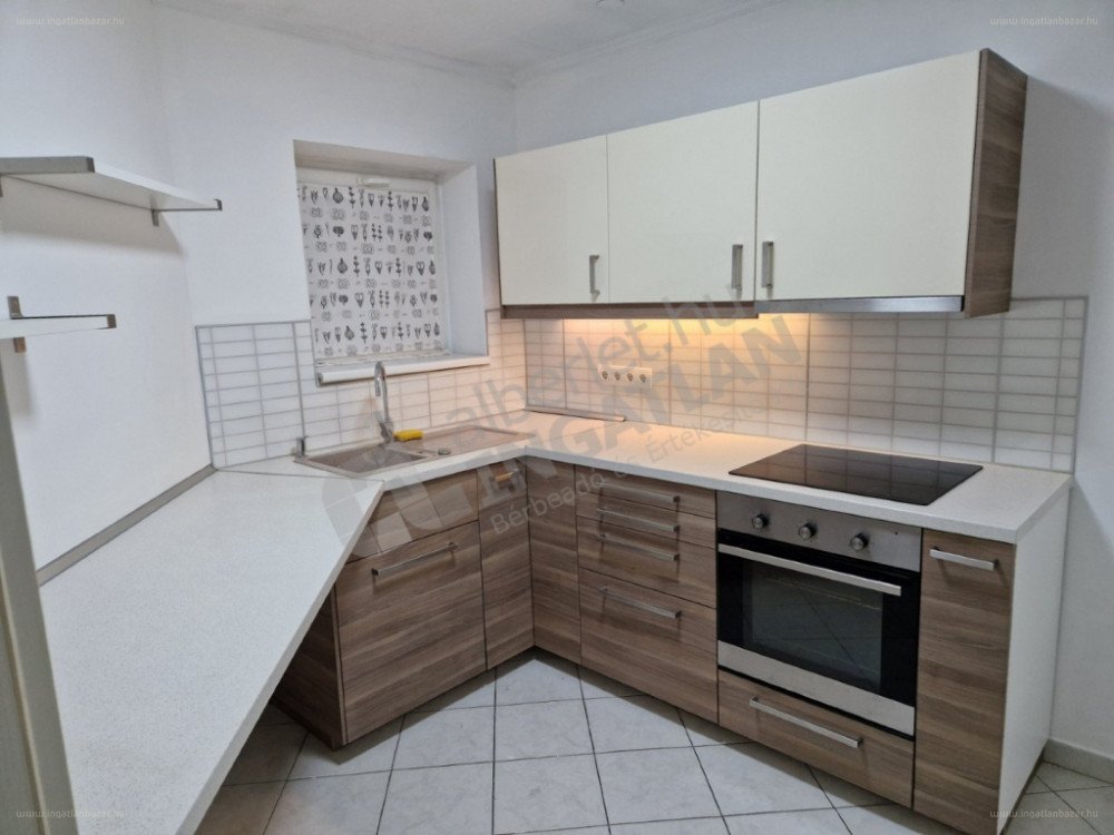 3 bed · 98m² · Lakás · 147.000.000 ft