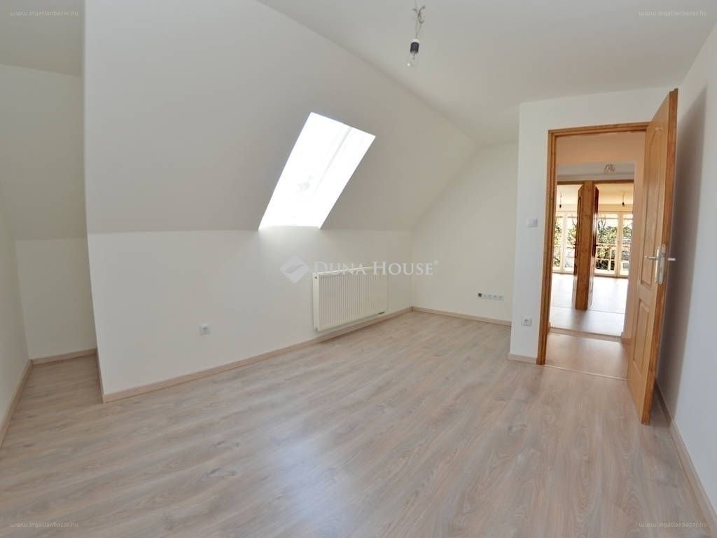 5 bed · 130m² · Családi ház · 139.900.000 ft