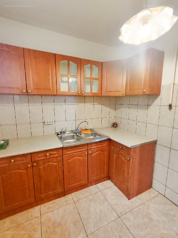 Lakás · 3 hálószoba · 71 m² · 69.900.000 Ft