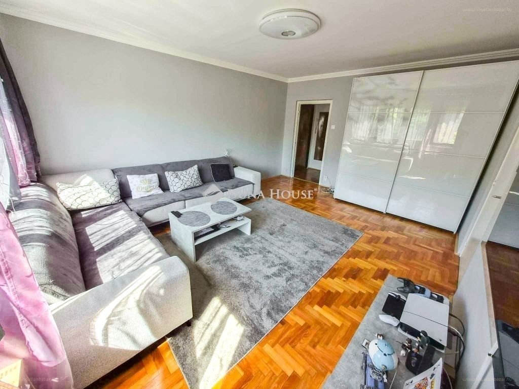 Lakás · 3 hálószoba · 81 m² · 86.900.000 Ft