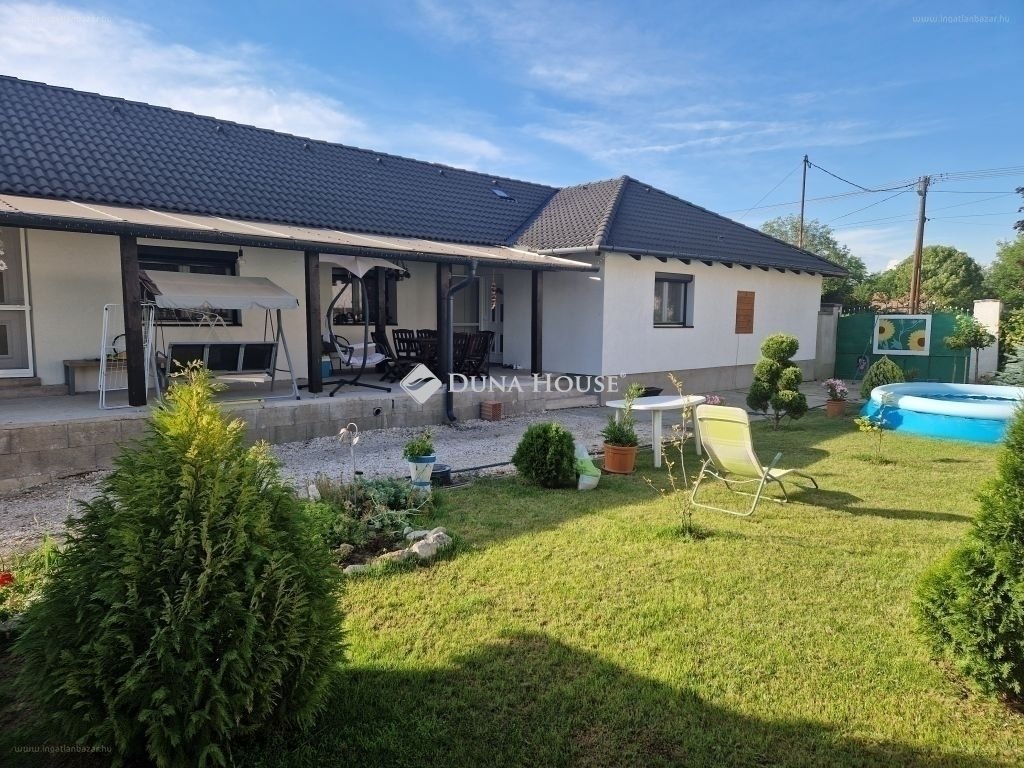 5 bed · 186m² · Ház · 114.000.000 ft