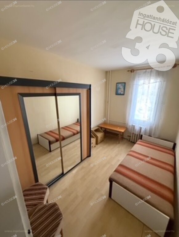 Lakás · 3 hálószoba · 59 m² · 33.950.000 Ft