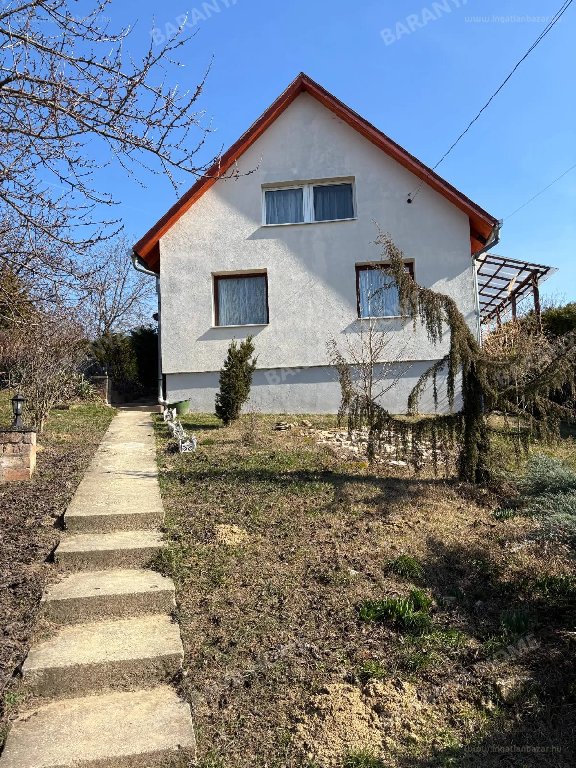 3 bed · 110m² · Családi ház · 87.900.000 ft