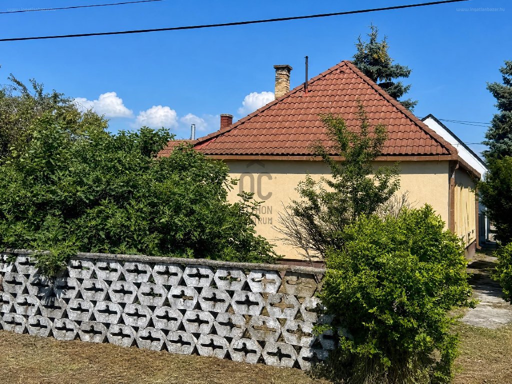 3 bed · 120m² · Családi ház · 56.990.000 ft