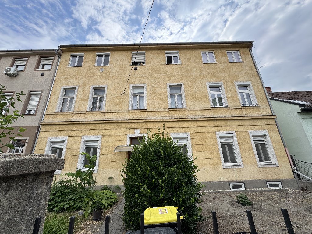 4 bed · 84m² · Lakás · 74.900.000 ft