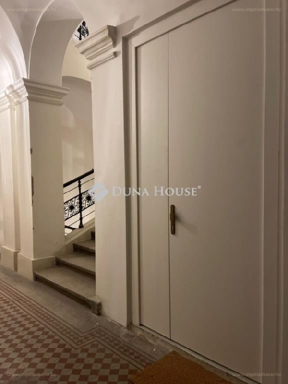 Lakás · 3 hálószoba · 77 m² · 198.000.000 Ft