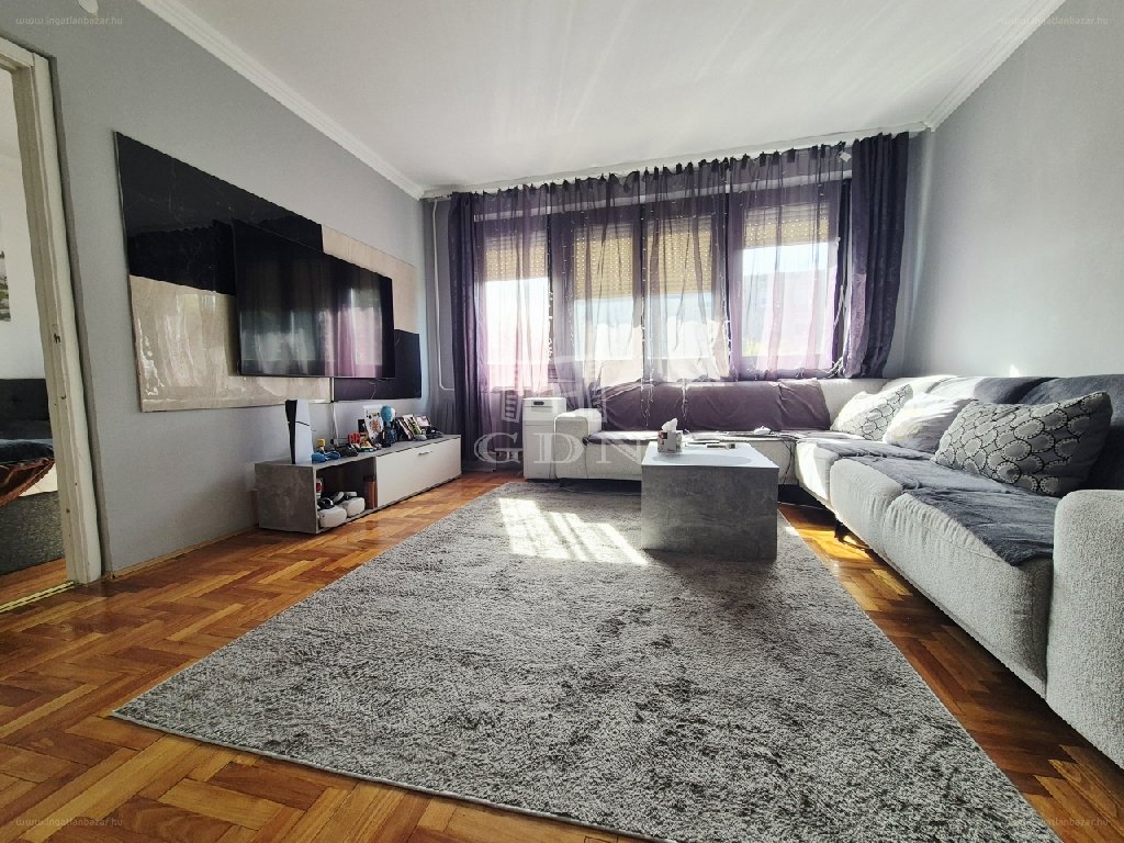 Lakás · 3 hálószoba · 81 m² · 86.900.000 Ft