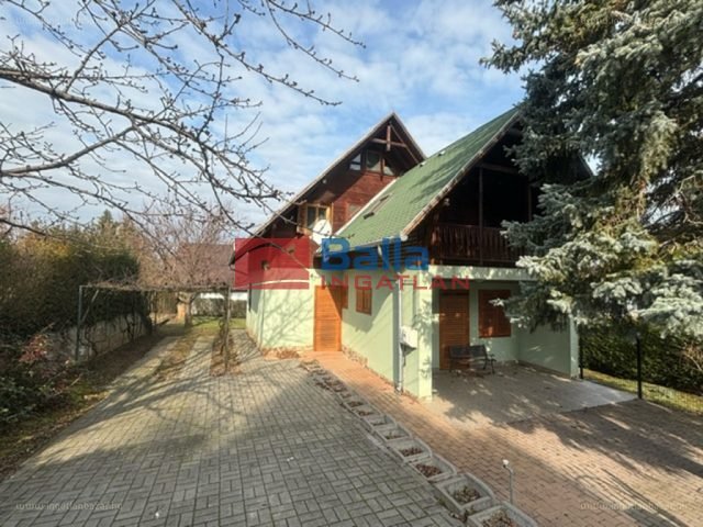 7 bed · 200m² · Családi ház · 99.000.000 ft