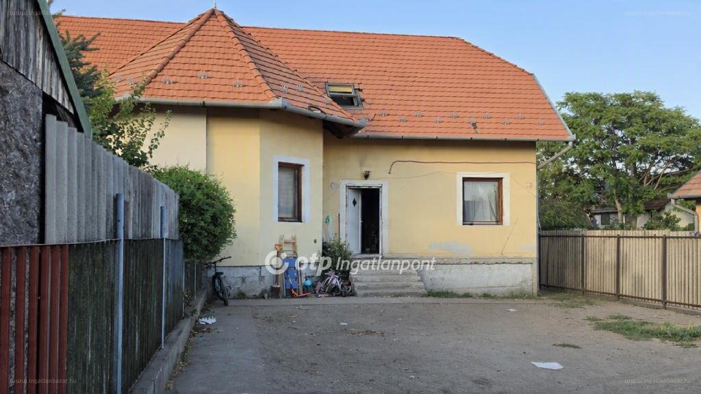 4 bed · 120m² · Családi ház · 99.900.000 ft