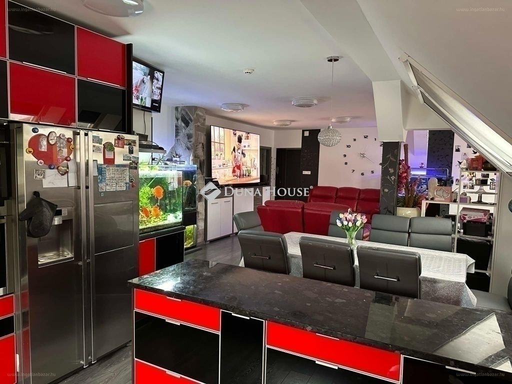 5 bed · 130m² · Lakás · 104.900.000 ft