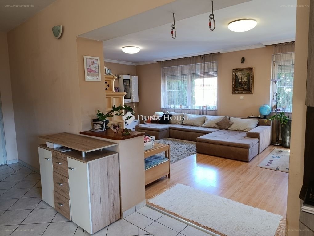 5 bed · 164m² · Családi ház · 145.000.000 ft