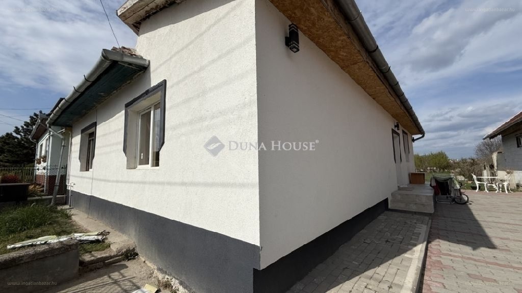 Ház · 4 hálószoba · 108 m² · 48.000.000 Ft