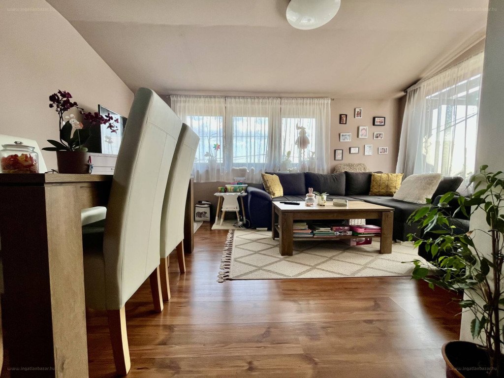 Ház · 6 hálószoba · 160 m² · 67.900.000 Ft