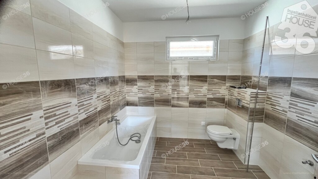 4 bed · 117m² · Családi ház · 95.000.000 ft