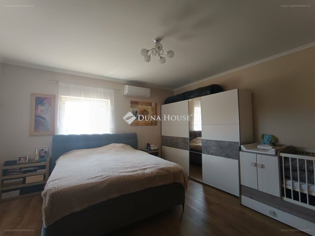 5 bed · 150m² · Családi ház · 179.900.000 ft