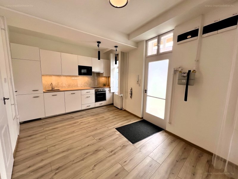 3 bed · 85m² · Lakás · 84.990.000 ft