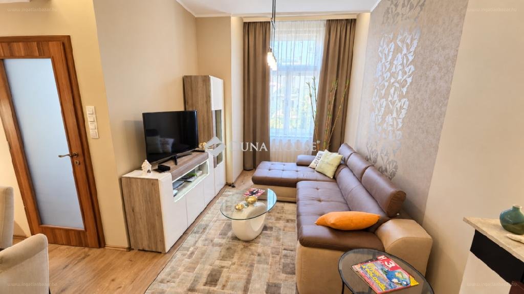 Lakás · 3 hálószoba · 56 m² · 104.900.000 Ft