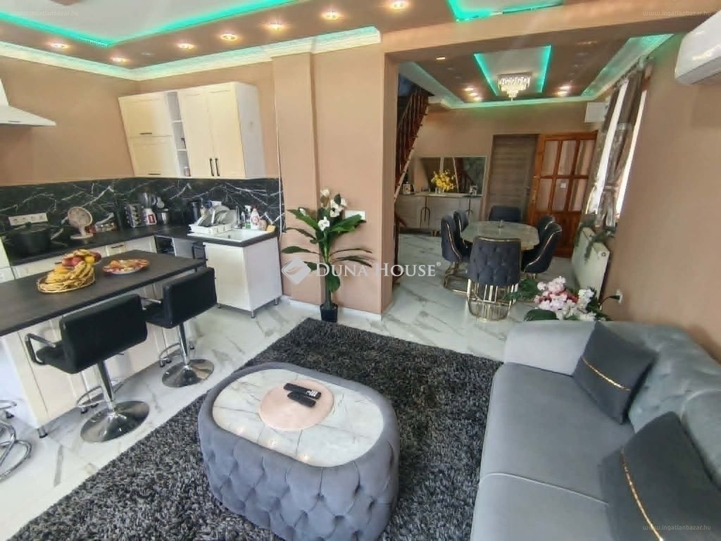 5 bed · 156m² · Családi ház · 84.900.000 ft