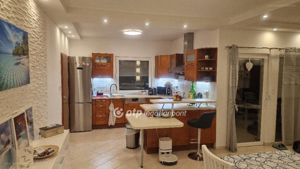3 bed · 100m² · Családi ház · 140.000.000 ft