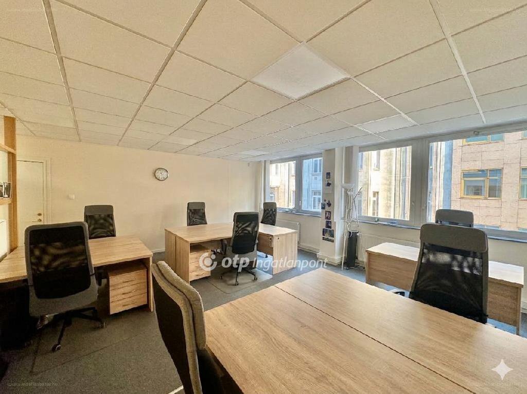 Üzlethelyiség · 7 hálószoba · 335 m² · 259.900.000 Ft