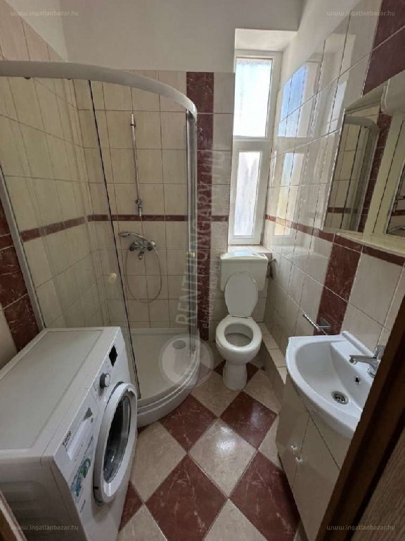 IV. kerület, Budapest, ingatlan, kiadó, lakás, 35 m2