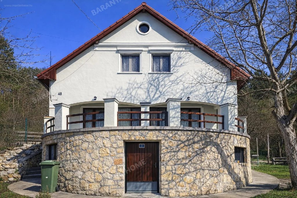 4 bed · 122m² · Családi ház · 134.000.000 ft