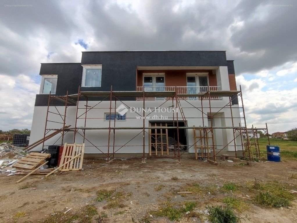 5 bed · 141m² · Ház · 140.000.000 ft