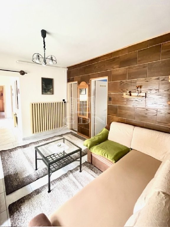 4 bed · 96m² · Ház · 28.000.000 ft