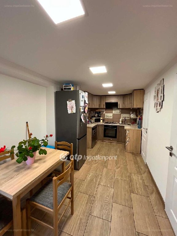 1 bed · 100m² · Ház · 65.000.000 ft