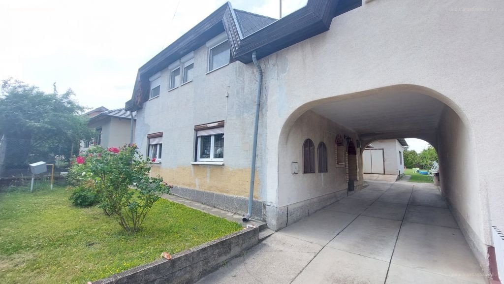6 bed · 164m² · Ház · 98.900.000 ft