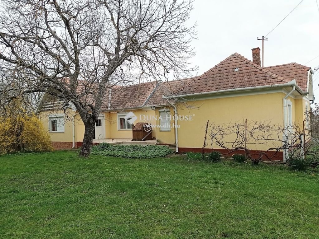4 bed · 123m² · Családi ház · 38.000.000 ft