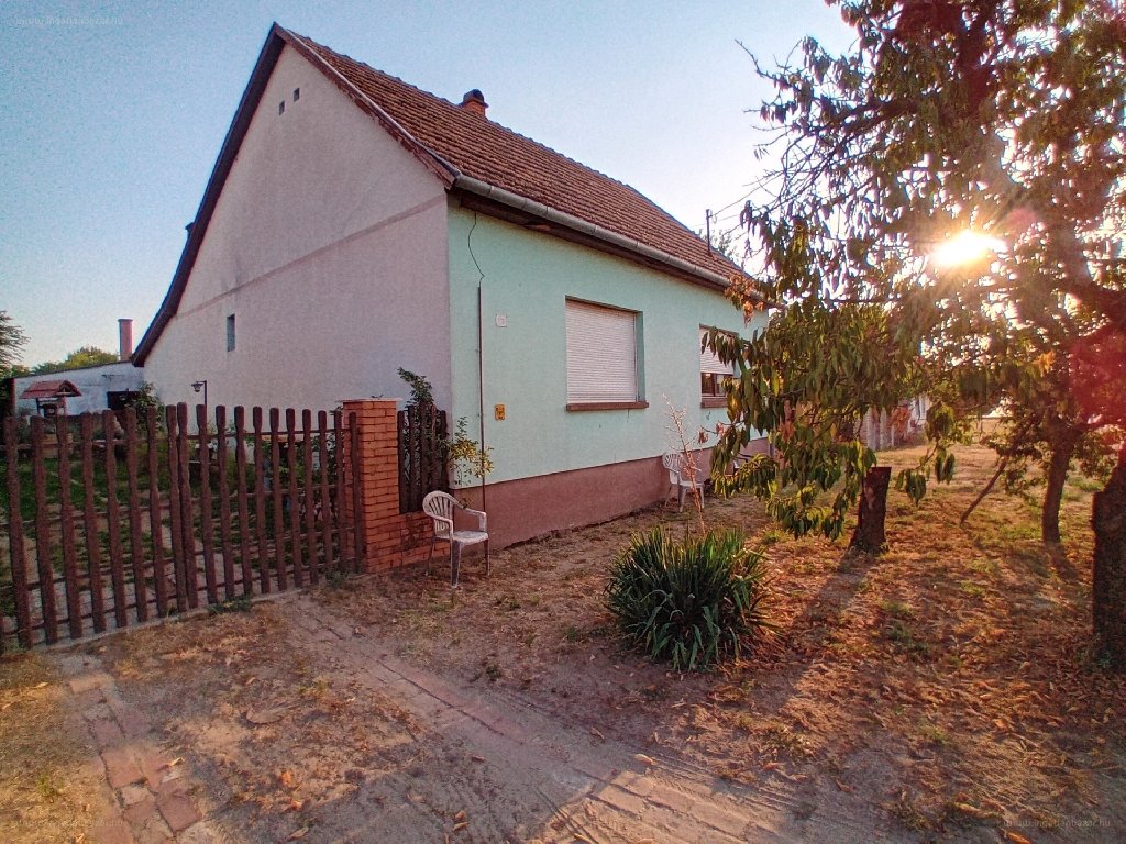 2 bed · 90m² · Családi ház · 27.000.000 ft
