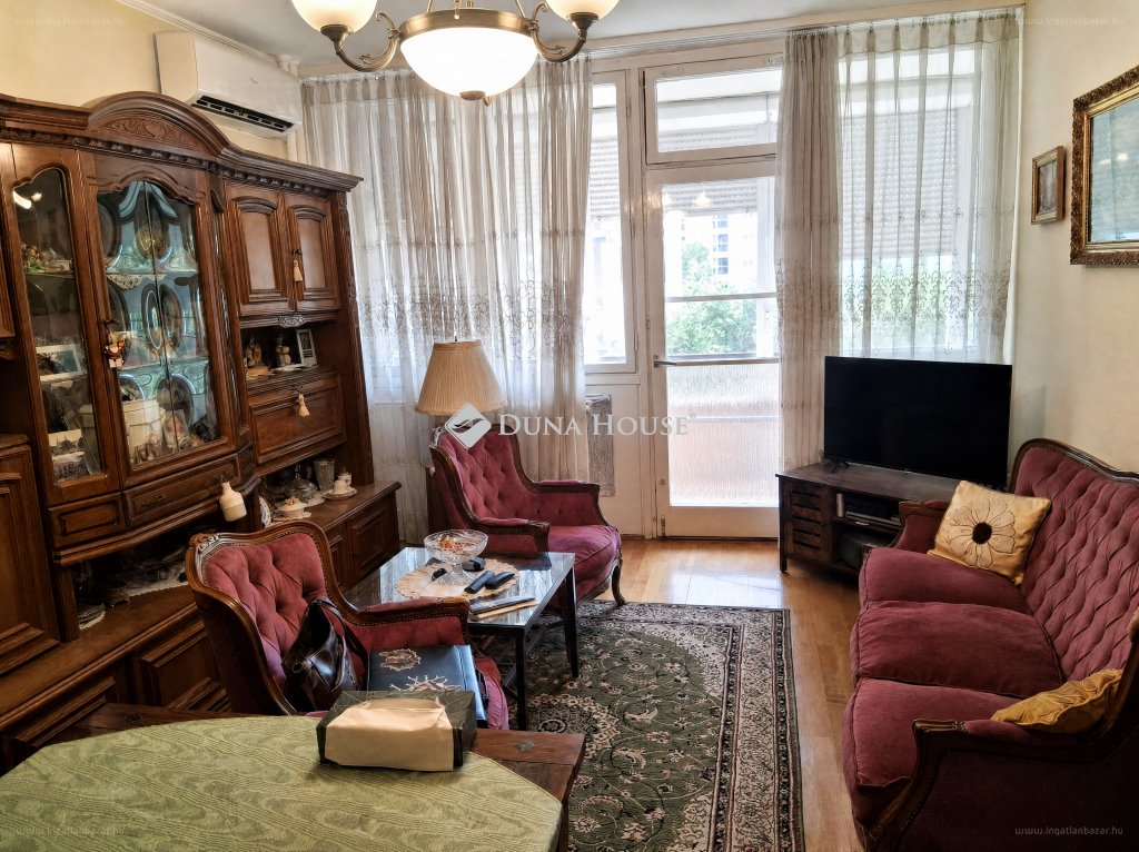 Lakás · 3 hálószoba · 62 m² · 63.000.000 Ft