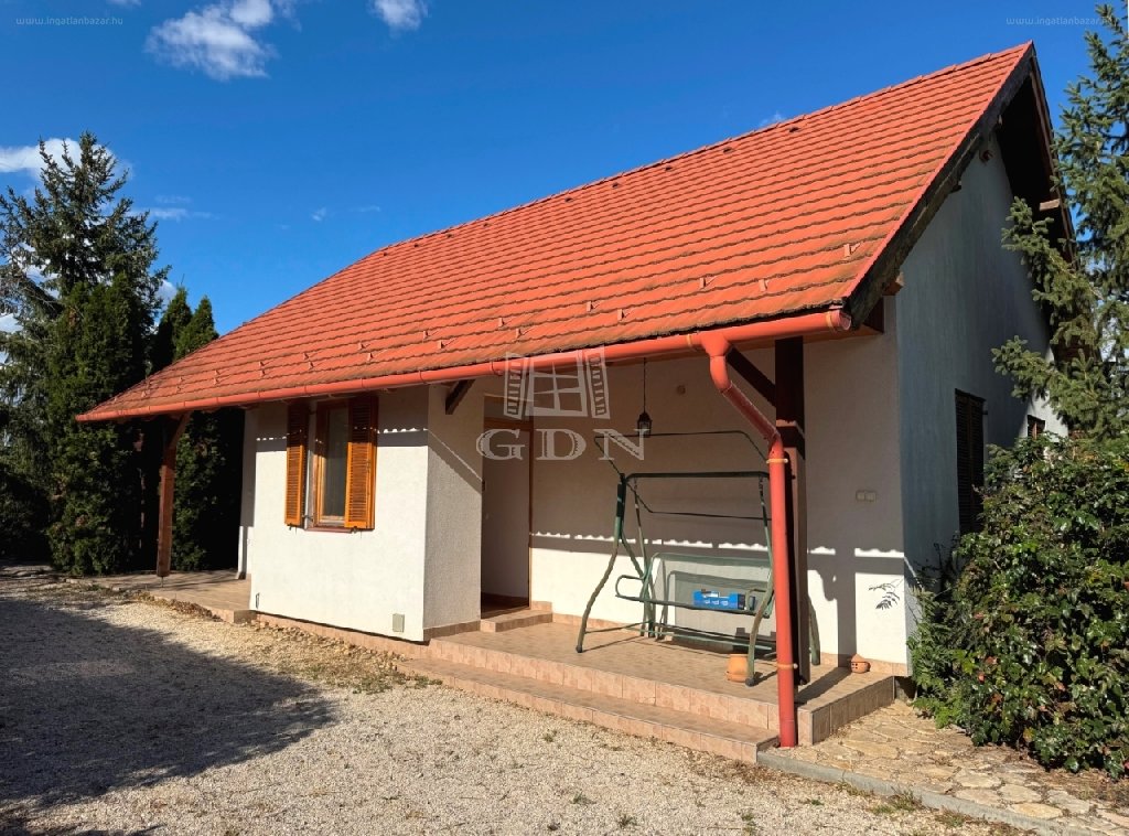 Ház · 3 hálószoba · 69 m² · 63.000.000 Ft