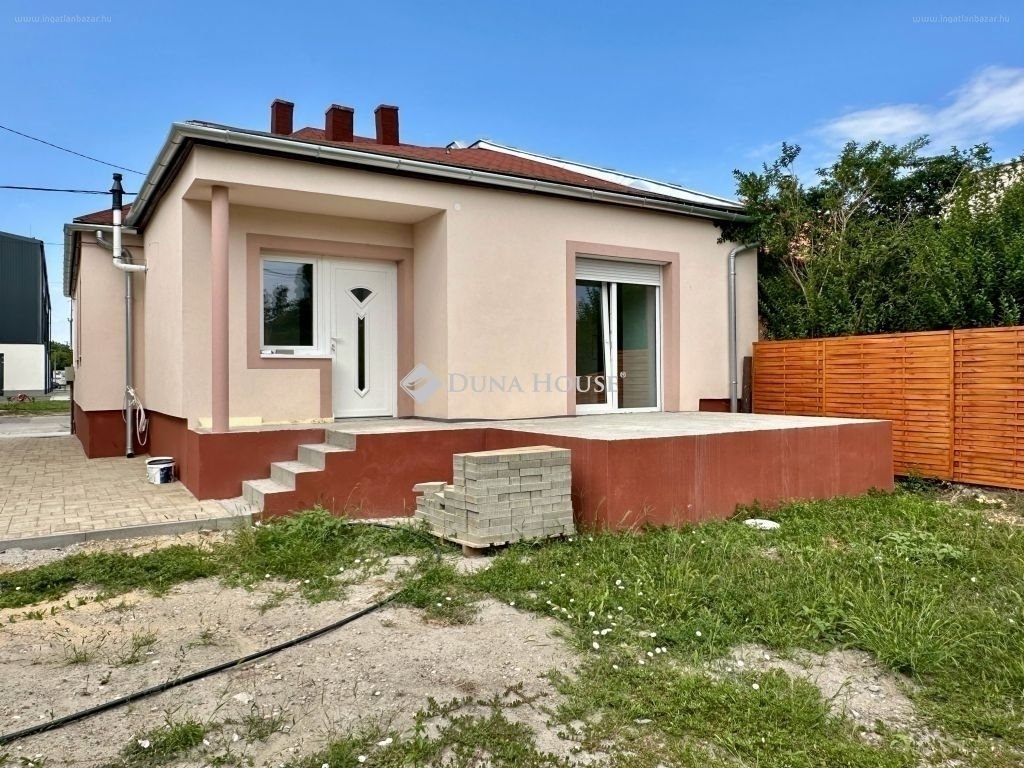 Ház · 4 hálószoba · 105 m² · 88.900.000 Ft