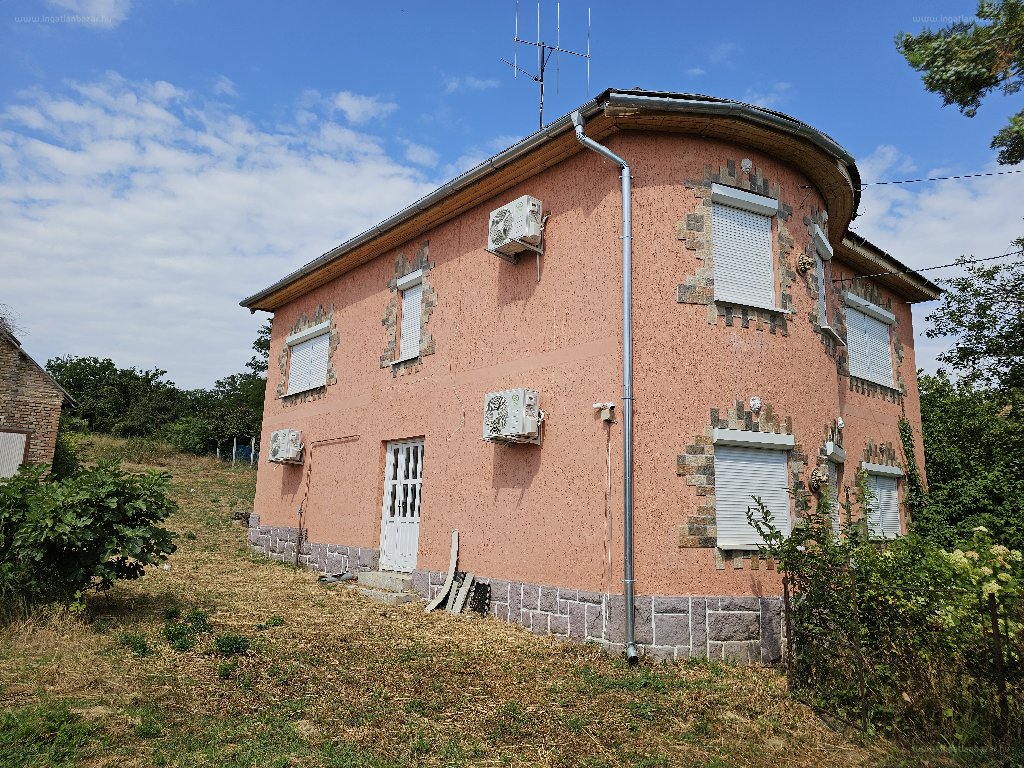 5 bed · 180m² · Ház · 38.990.000 ft