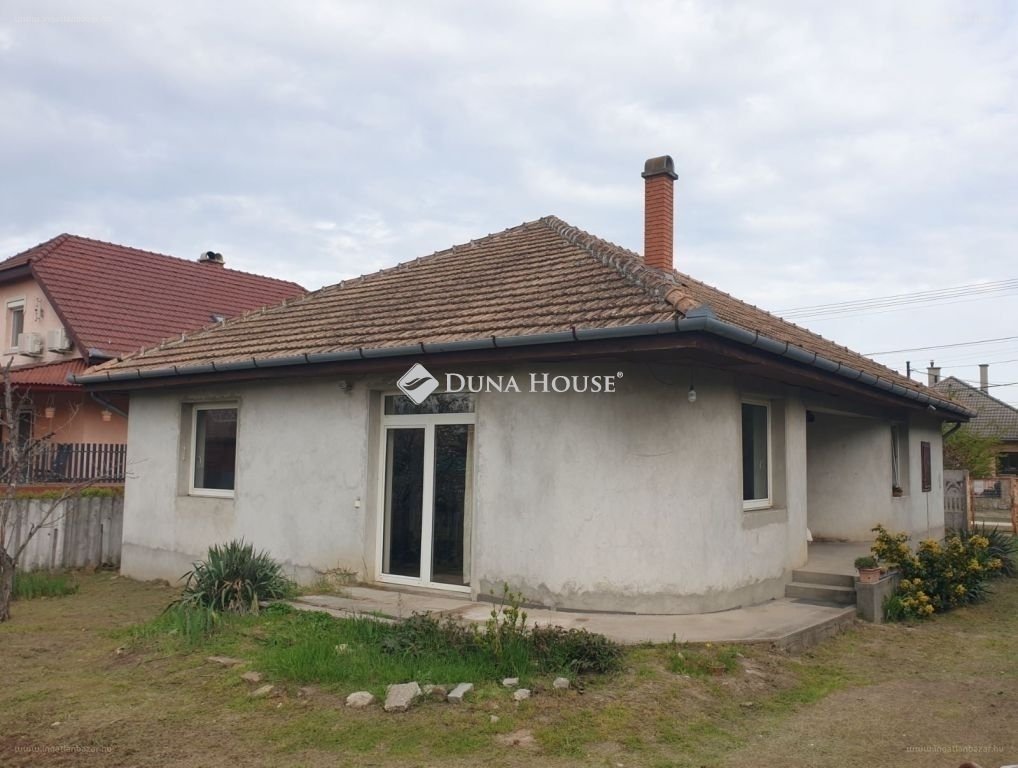 4 bed · 113m² · Ház · 77.900.000 ft