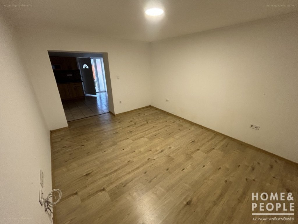 Ház · 4 hálószoba · 120 m² · 72.900.000 Ft