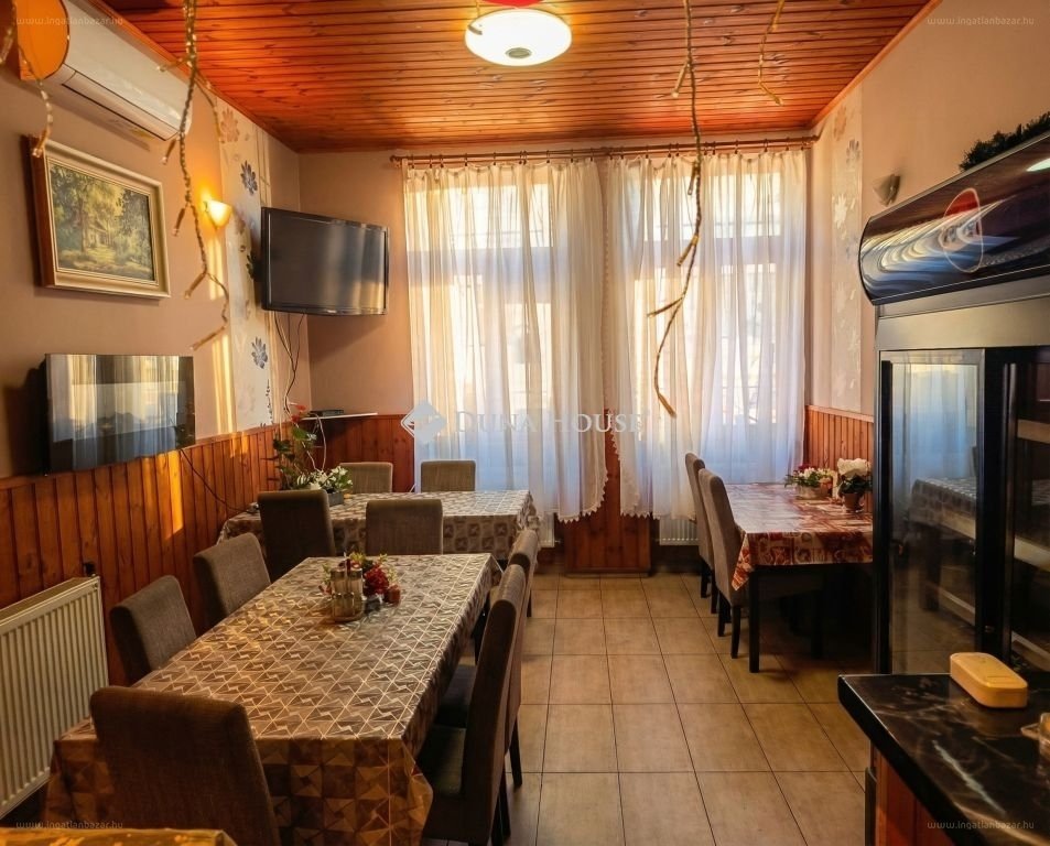 1 bed · 223m² · Családi ház · 109.900.000 ft