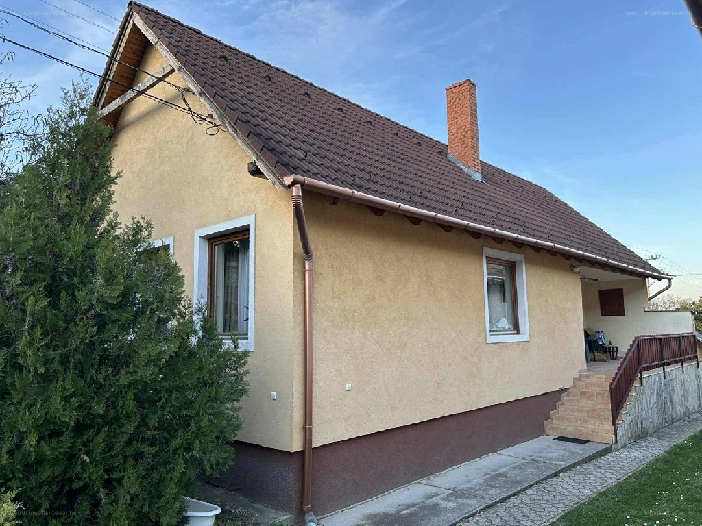 3 bed · 79m² · Családi ház · 73.900.000 ft