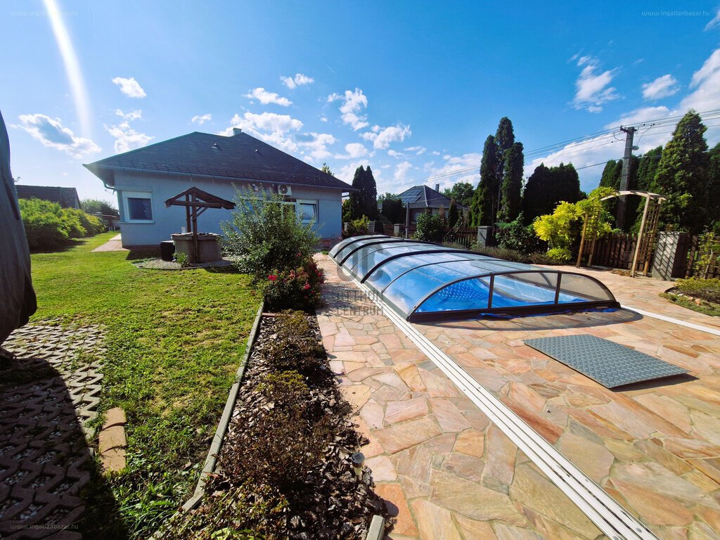 4 bed · 145m² · Ház · 85.000.000 ft