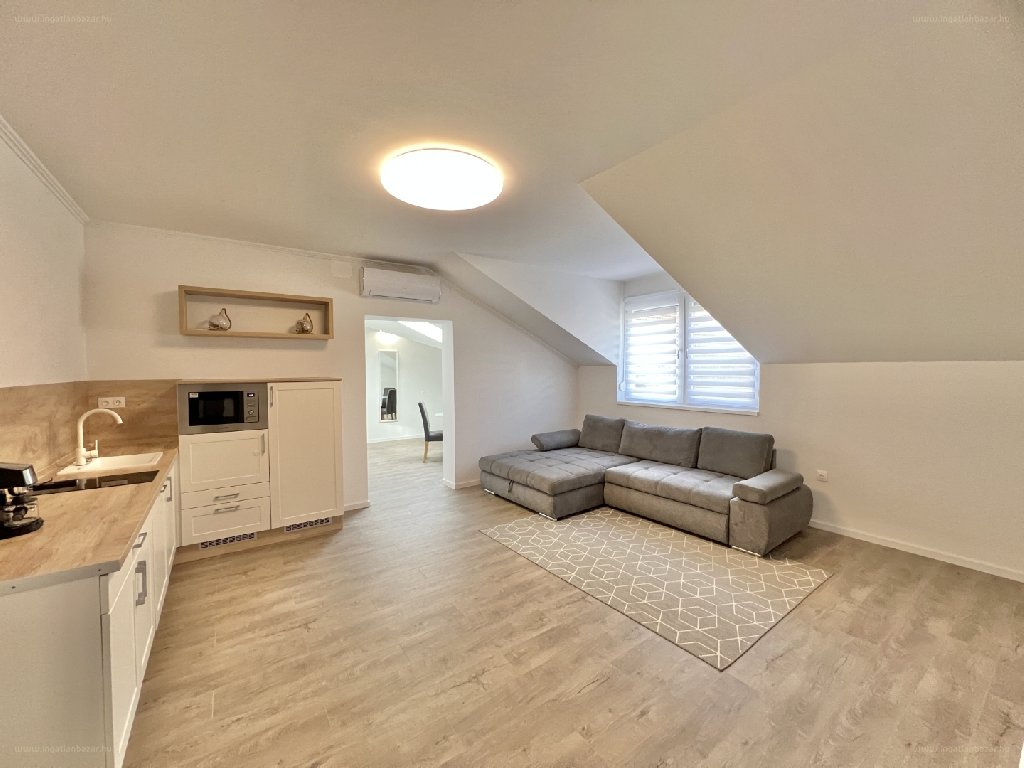 Belváros, Kaposvár, ingatlan, kiadó, lakás, 65 m2