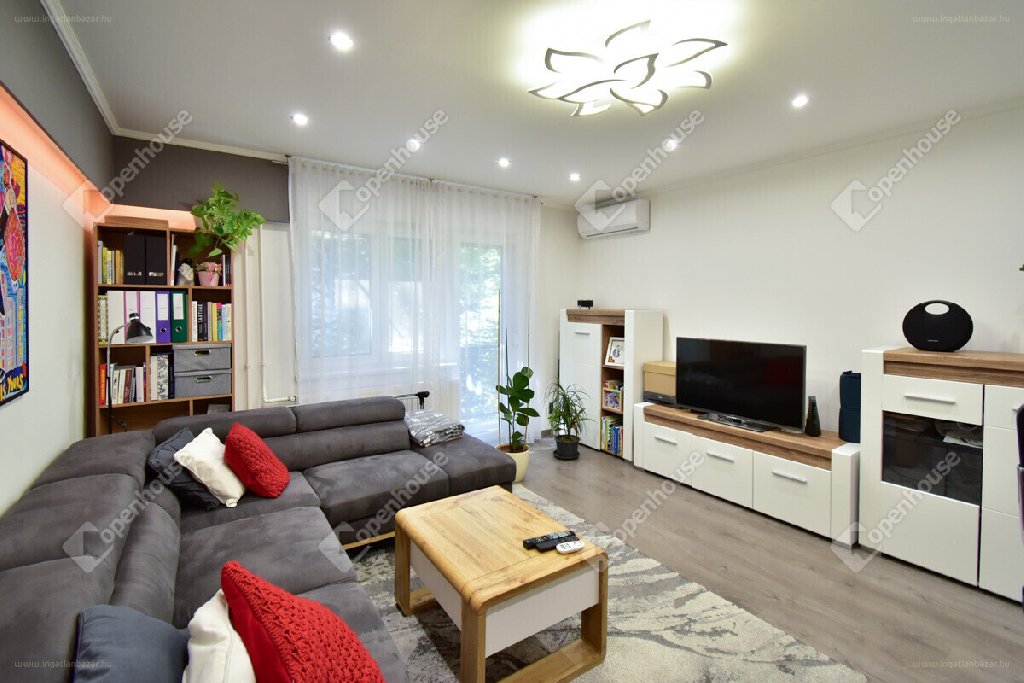 Lakás · 2 hálószoba · 54 m² · 71.900.000 Ft