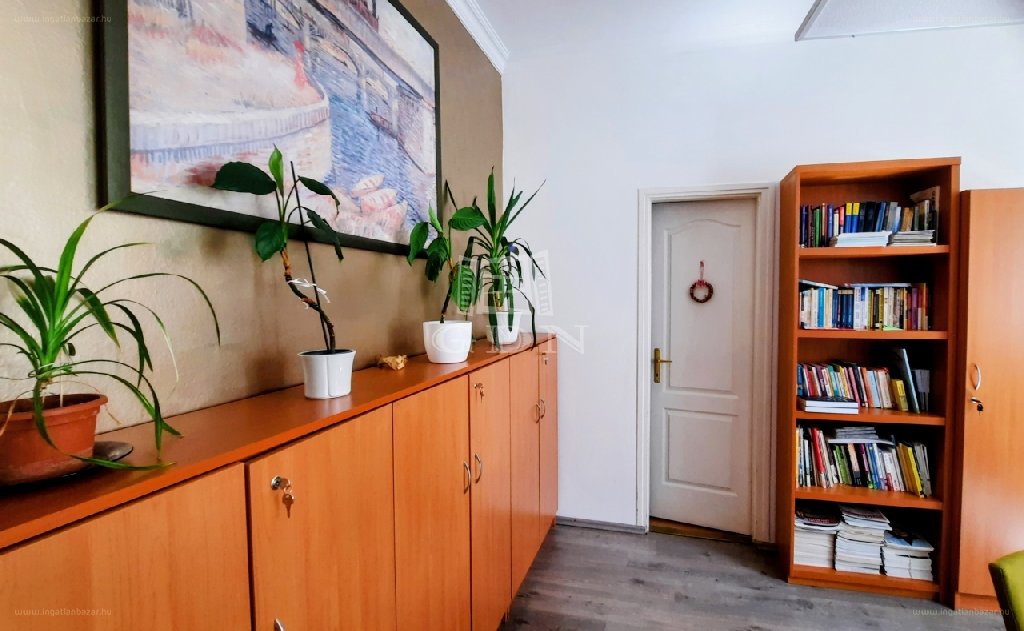 Lakás · 3 hálószoba · 87 m² · 94.000.000 Ft