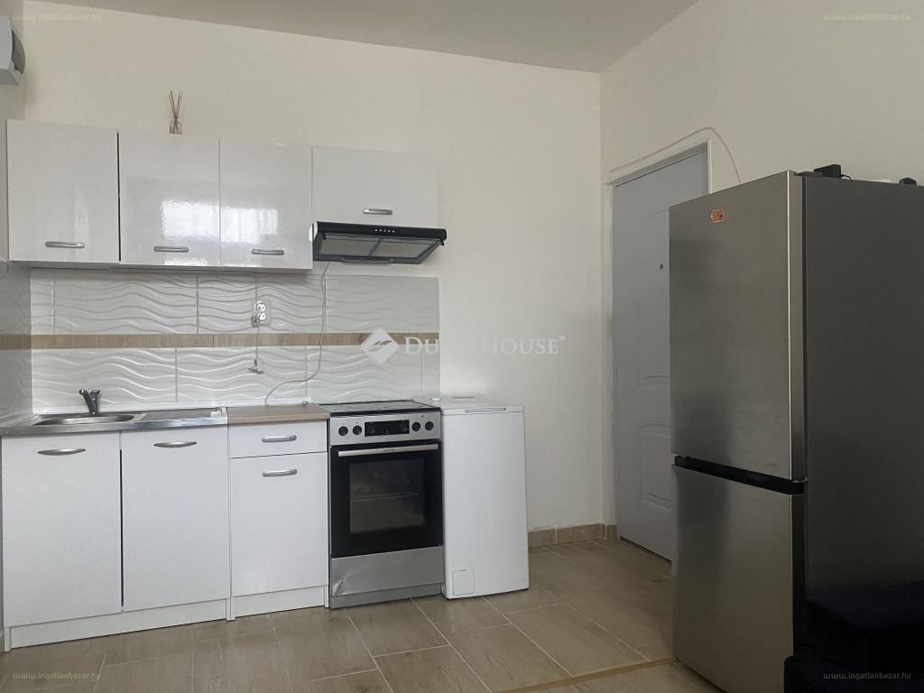 Lakás · 2 hálószoba · 28 m² · 27.900.000 Ft